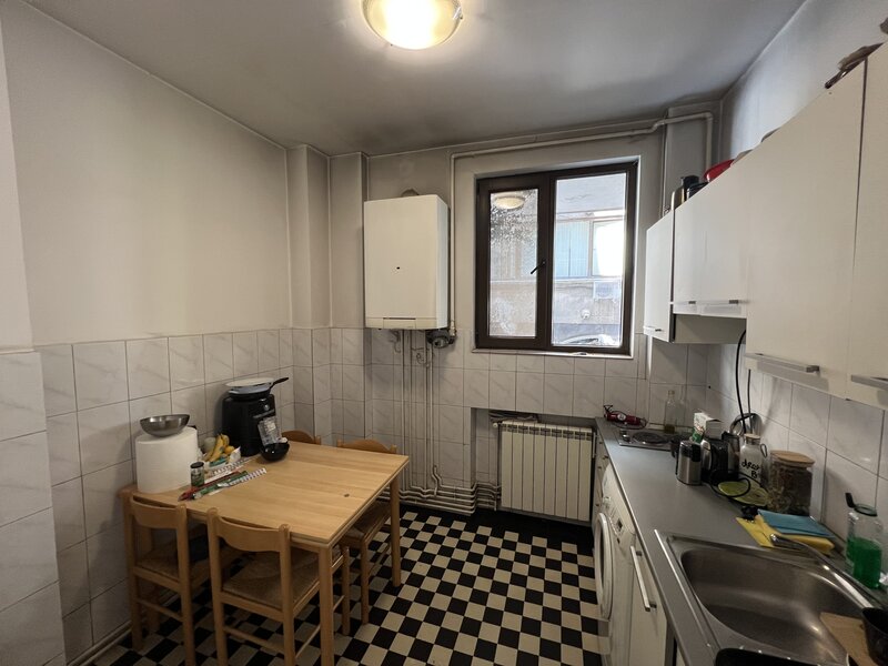 Armeneasca, bd. Carol 1, stradal, 4 cam., 108 mp
